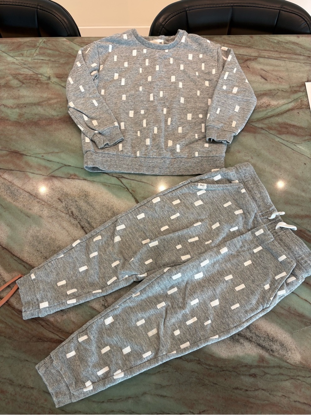 Petit Lem Gray Heather Sweatshirt & Joggers with White Dot Print
